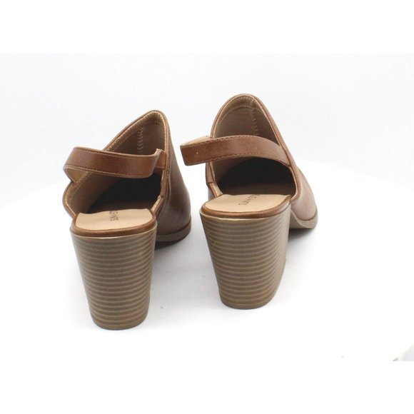 Sun + Stone Nikki Pointed-Toe Shooties - Picture 8 of 8